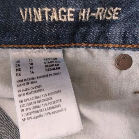 American Eagle Vintage Hi-Rise Button Fly Distressed Jeans Womens Size 10 - Picture 4 of 8